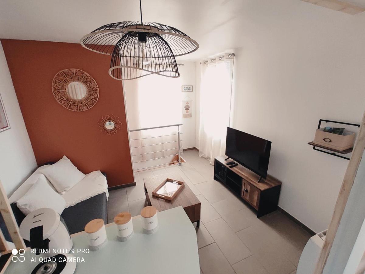 Le Petit Nogentais Apartment Exterior photo